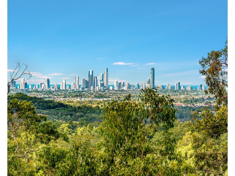 213 San Fernando Drive, Worongary QLD 4213
