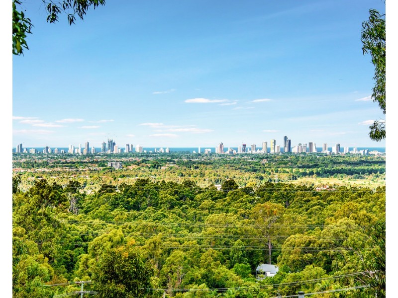 213 San Fernando Drive, Worongary QLD 4213