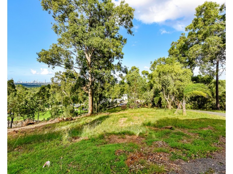 213 San Fernando Drive, Worongary QLD 4213