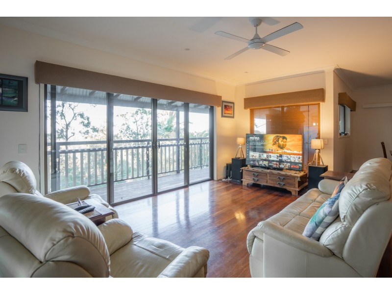 53 Uplands Court, Tallai QLD 4213