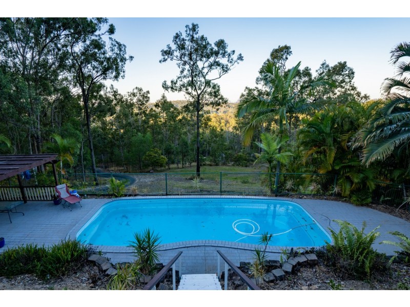 53 Uplands Court, Tallai QLD 4213