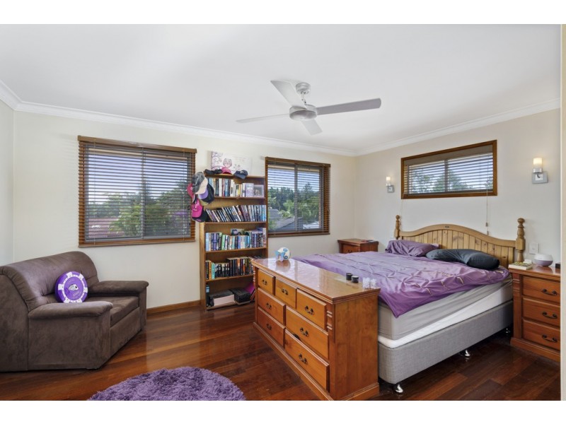 119 Alison Road, Carrara QLD 4211