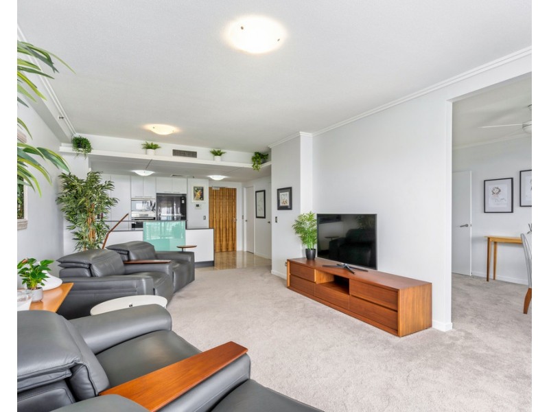 2062/1 Lennie Avenue, Main Beach QLD 4217