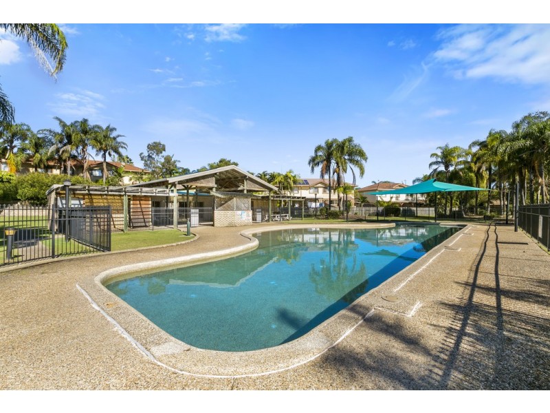 147/31 Usher Avenue, Labrador QLD 4215