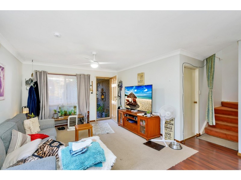 147/31 Usher Avenue, Labrador QLD 4215