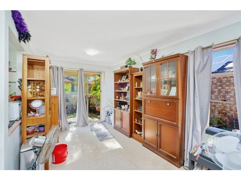 147/31 Usher Avenue, Labrador QLD 4215