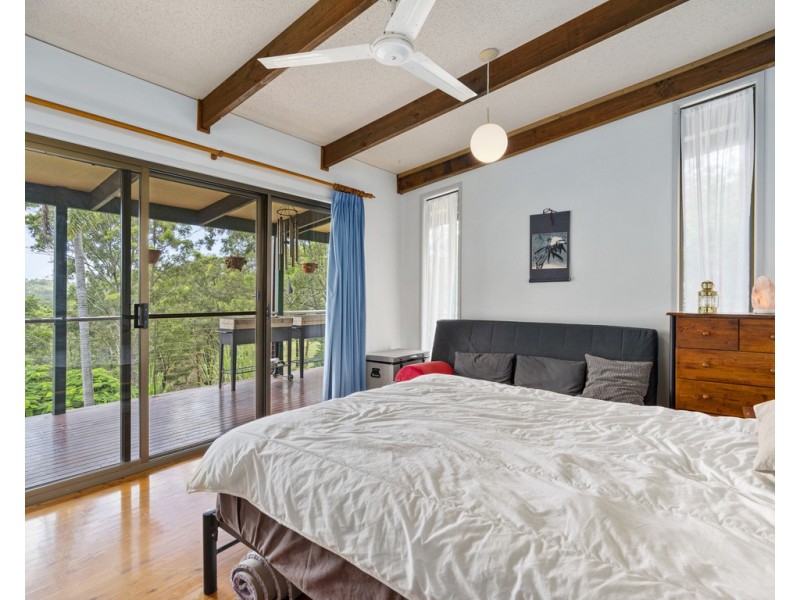 44 Uplands Court, Tallai QLD 4213