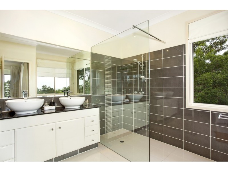 13 Coralcoast Drive, Tallai QLD 4213