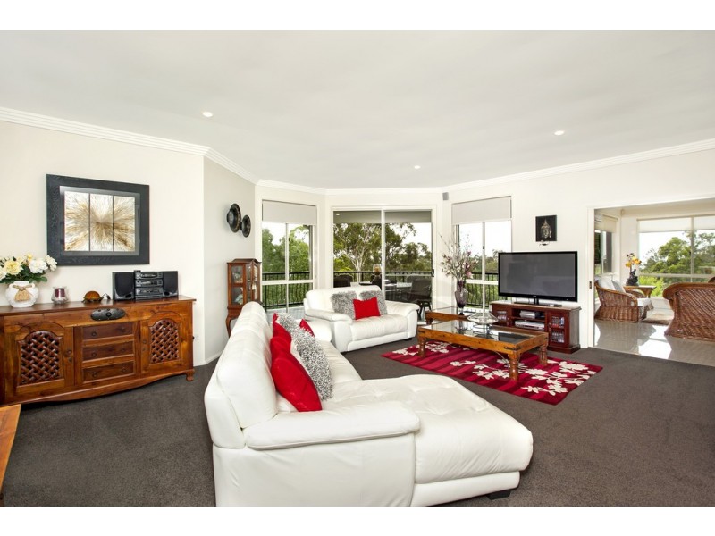 13 Coralcoast Drive, Tallai QLD 4213