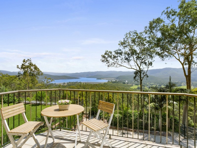 104 Red Oak Drive, Tallai QLD 4213