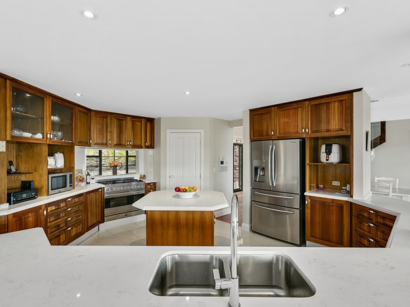 104 Red Oak Drive, Tallai QLD 4213