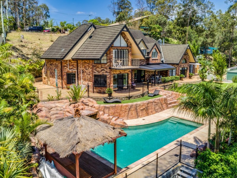 104 Red Oak Drive, Tallai QLD 4213