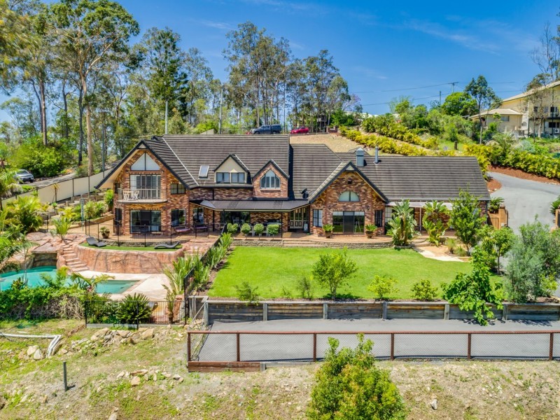 104 Red Oak Drive, Tallai QLD 4213