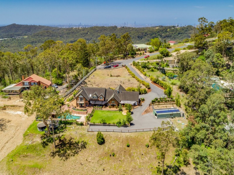 104 Red Oak Drive, Tallai QLD 4213