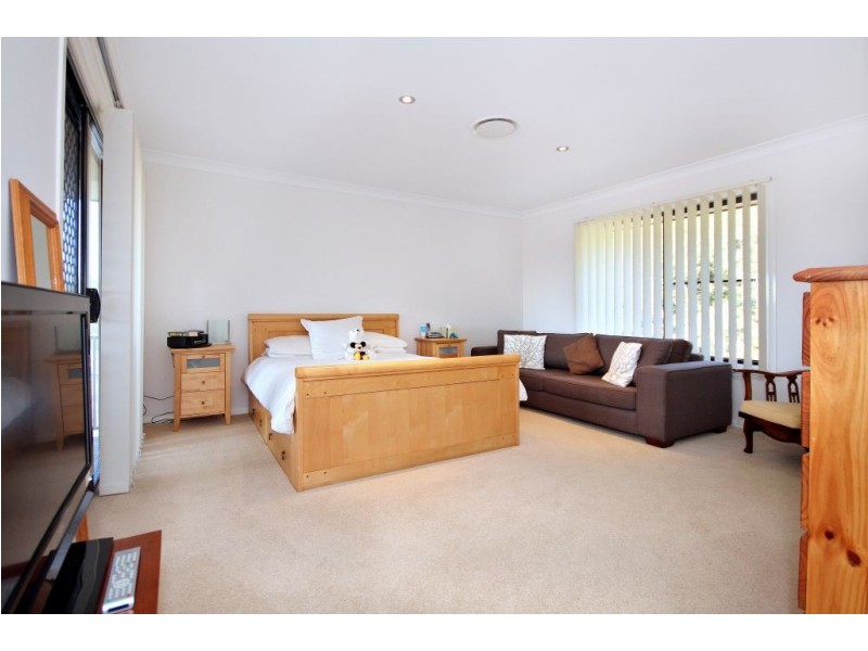 24 Kerala Court, Mudgeeraba QLD 4213