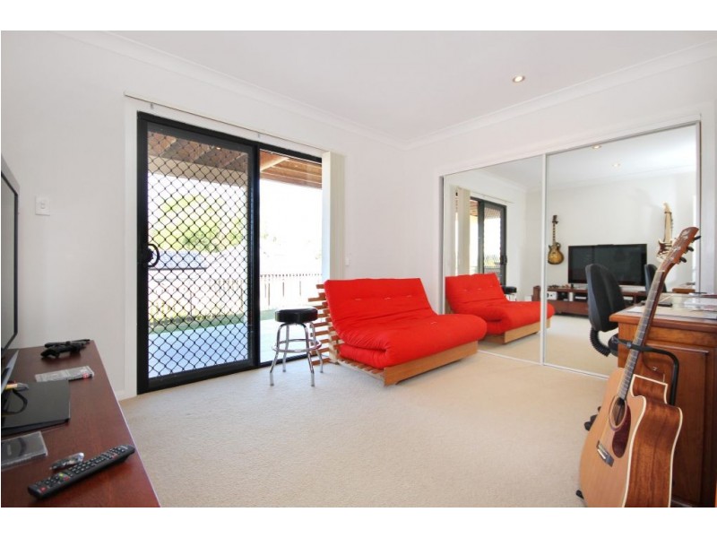 24 Kerala Court, Mudgeeraba QLD 4213