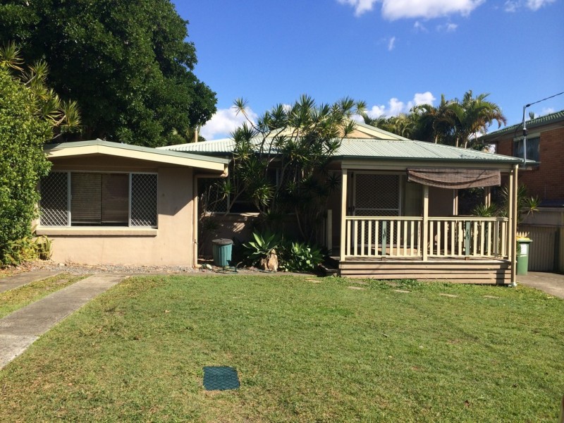30 Lergessner Street, Biggera Waters QLD 4216