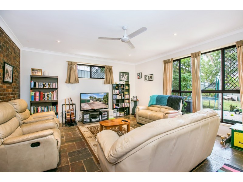 27 Equinox Court, Mudgeeraba QLD 4213