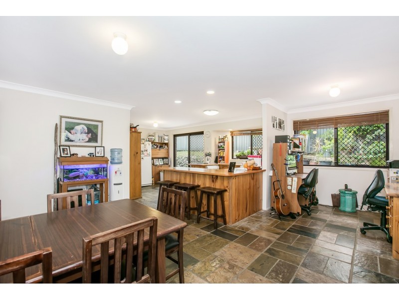 27 Equinox Court, Mudgeeraba QLD 4213