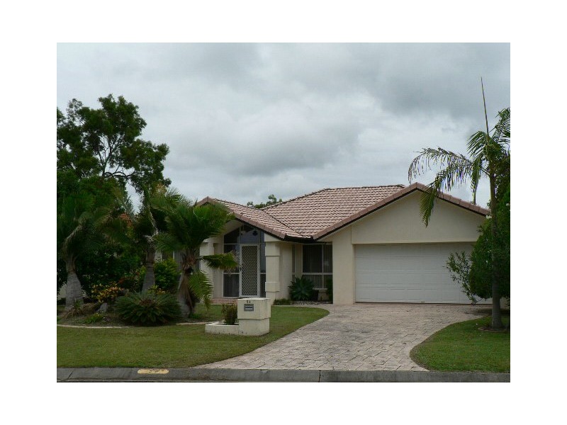 51 Quigan Terrace, Highland Park QLD 4211