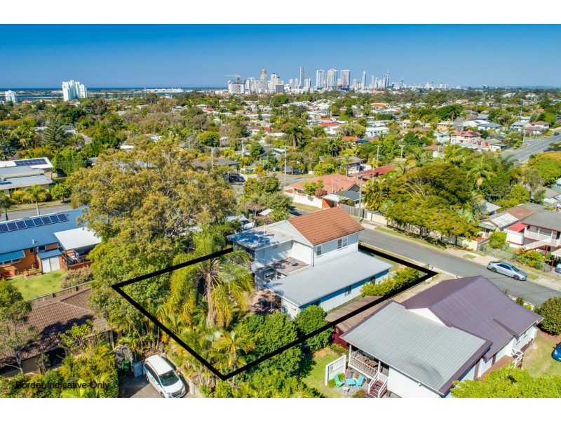 3 Schneider Avenue, Labrador QLD 4215