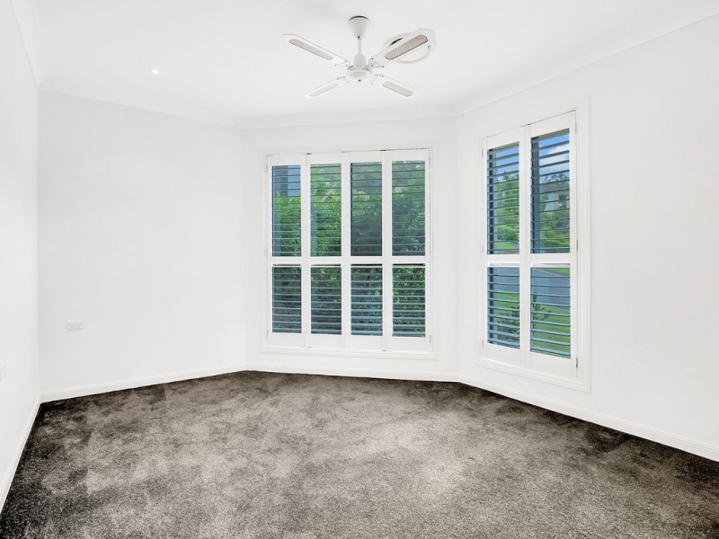 10 Coralcoast Drive, Tallai QLD 4213