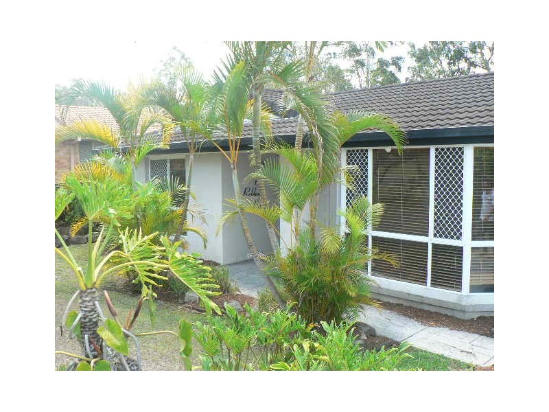 17 Rebbechi Court, Parkwood QLD 4214