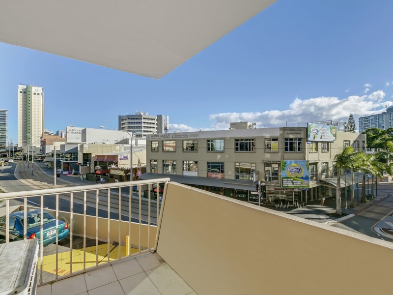 28/3049 Gold Coast Highway, Surfers Paradise QLD 4217