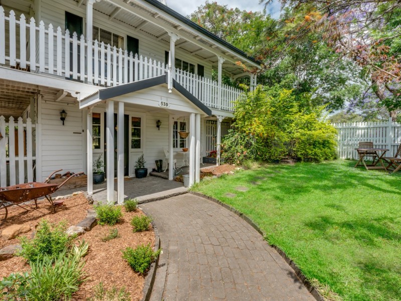 539 Ashmore Road, Ashmore QLD 4214