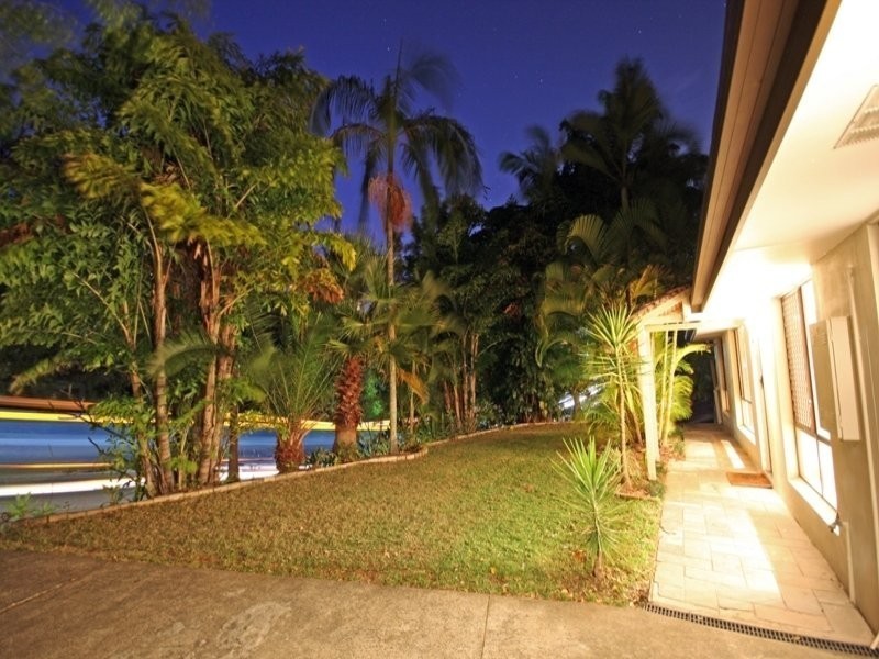 11 Hamersley Way, Worongary QLD 4213