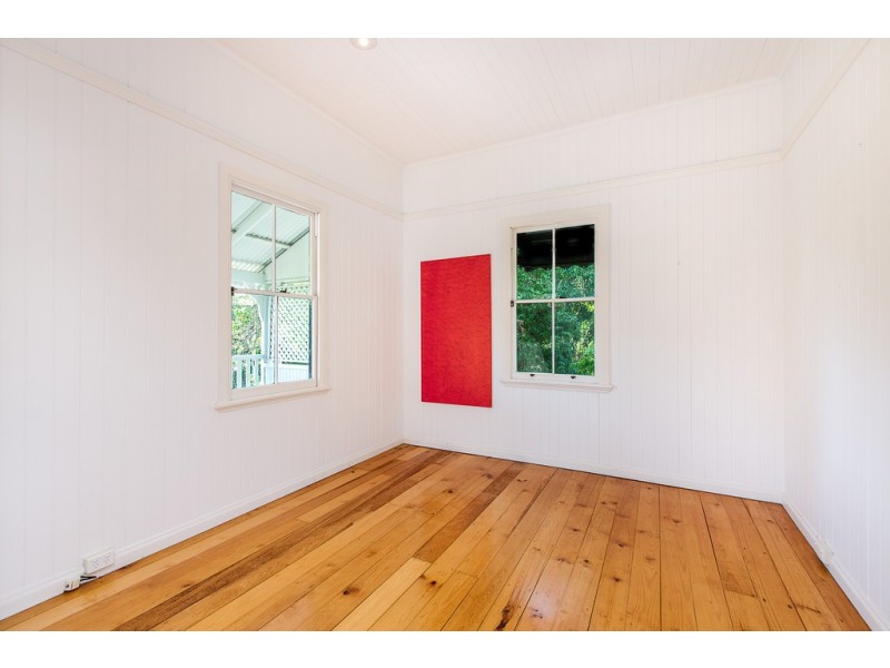 24 Meron Street, Southport QLD 4215