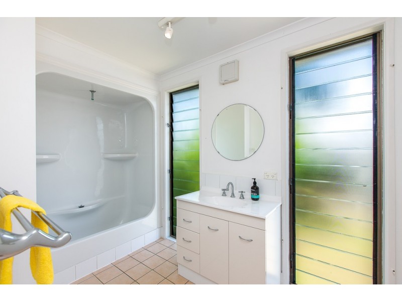 24 Meron Street, Southport QLD 4215