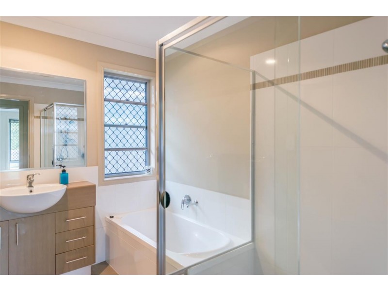 26 Antonson Cres, Mudgeeraba QLD 4213