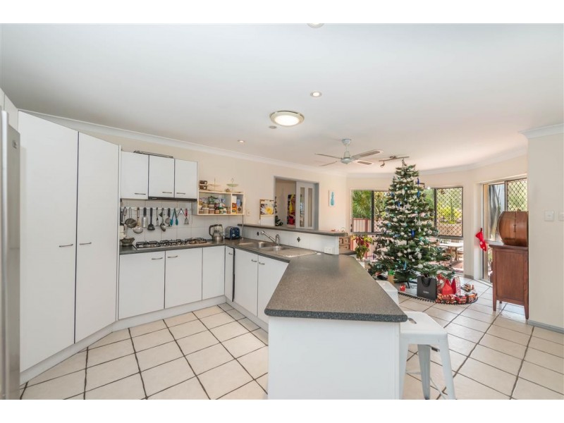 2 Sirec Way, Burleigh Heads QLD 4220