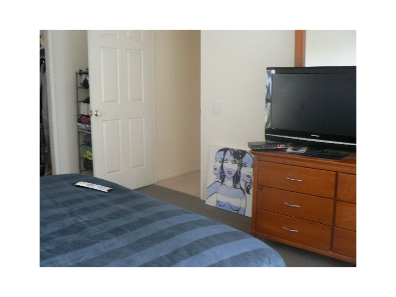 179 K P McGrath Drive, Elanora QLD 4221
