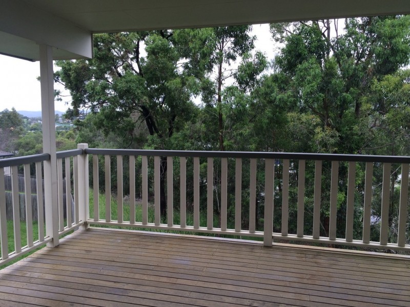 9 Tralee Court, Carrara QLD 4211