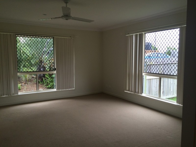 9 Tralee Court, Carrara QLD 4211