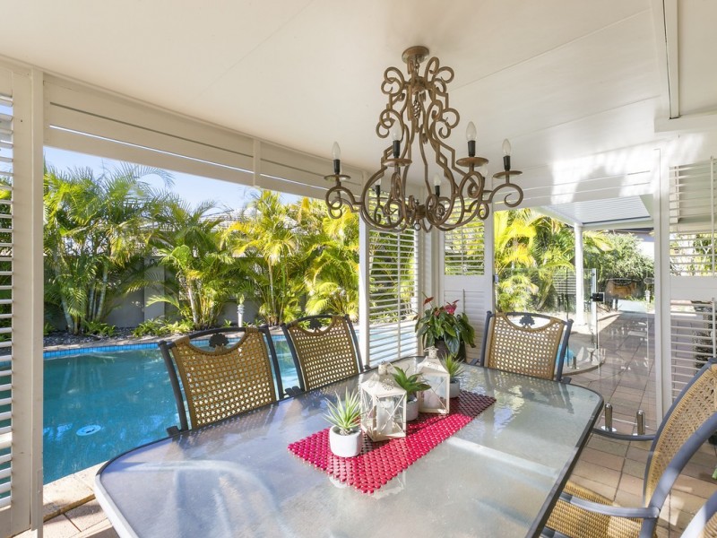 8 Ringtail Street, Clear Island Waters QLD 4226