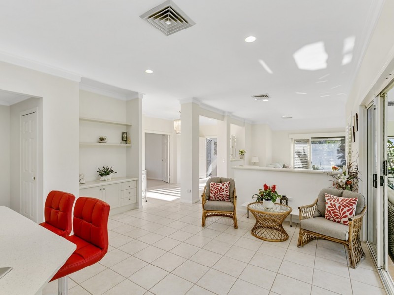 8 Ringtail Street, Clear Island Waters QLD 4226