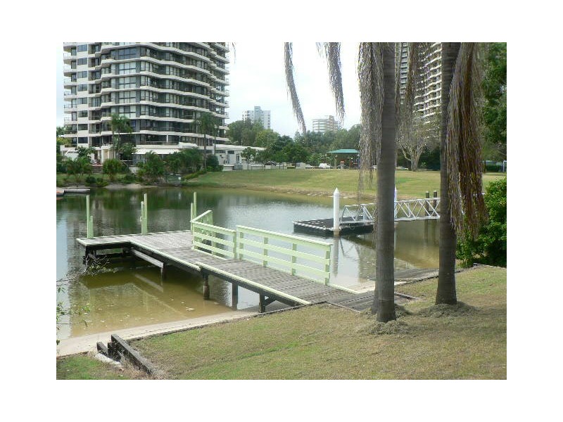 15 Neptune Court, Surfers Paradise QLD 4217