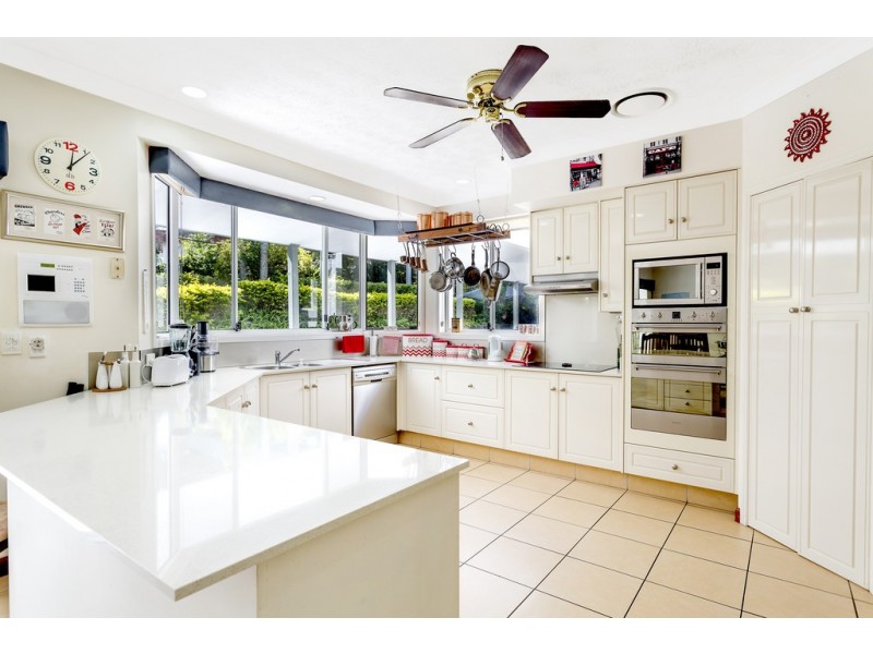 6 Colo Court, Helensvale QLD 4212