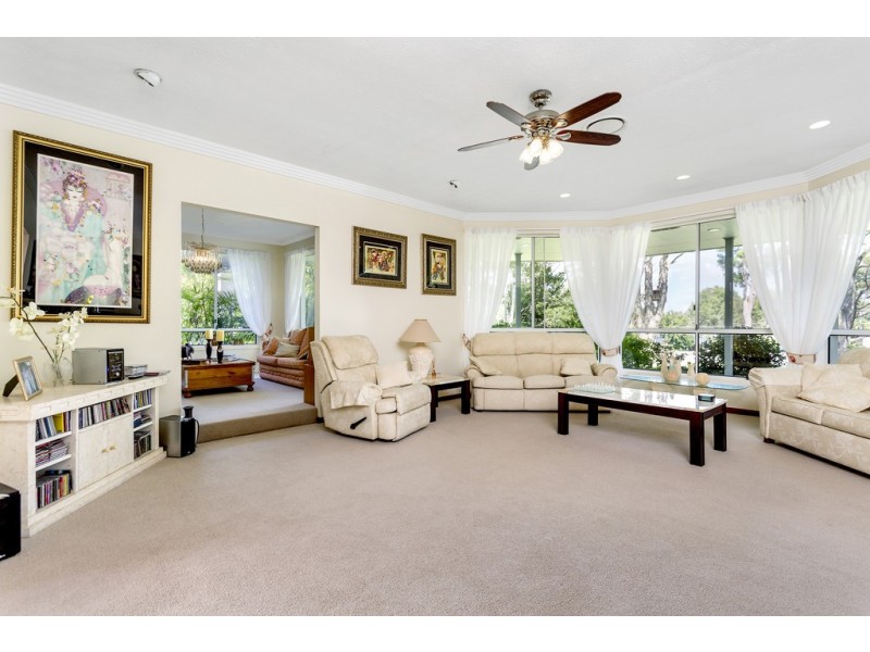 6 Colo Court, Helensvale QLD 4212