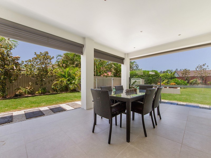 12 Southaven Drive, River LInks, Helensvale QLD 4212