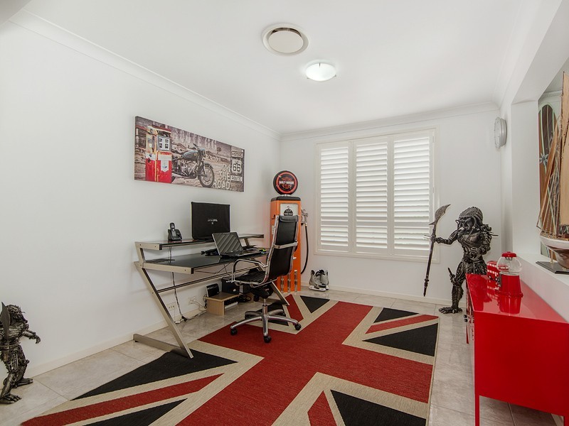 12 Southaven Drive, River LInks, Helensvale QLD 4212