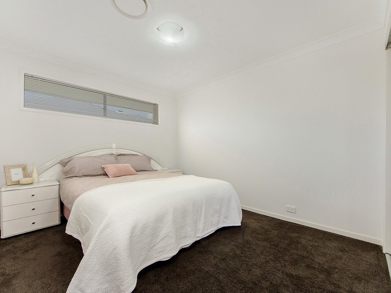 12 Southaven Drive, River LInks, Helensvale QLD 4212