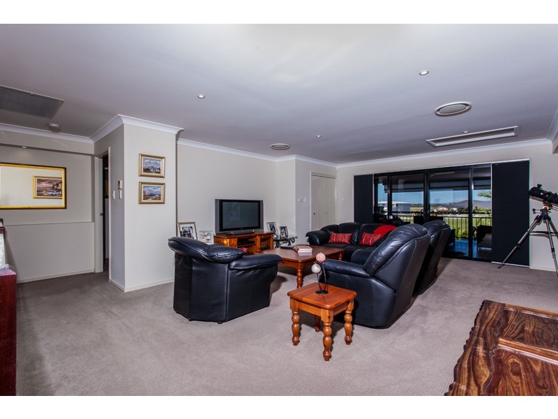 20 Sunset Place, Jacobs Well QLD 4208