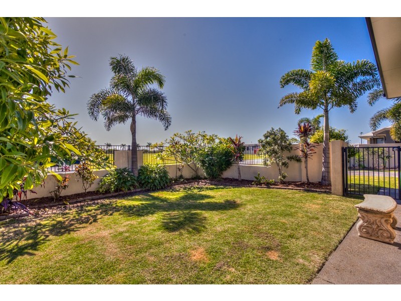20 Sunset Place, Jacobs Well QLD 4208
