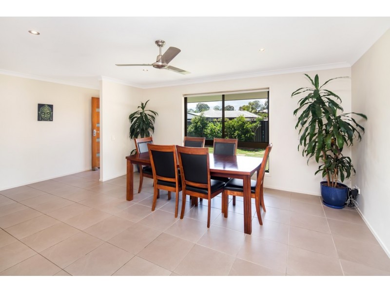 14 Walnut Street, Elanora QLD 4221