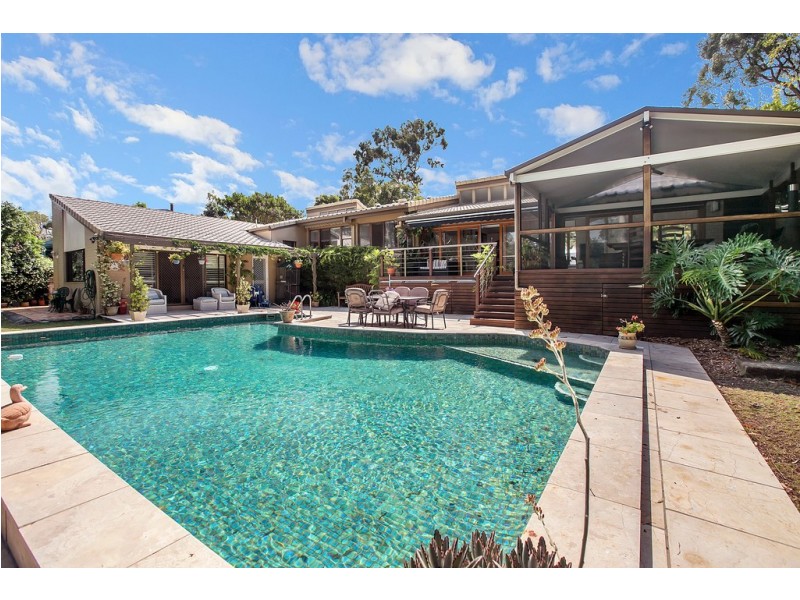 37 Hillview Parade, Ashmore QLD 4214