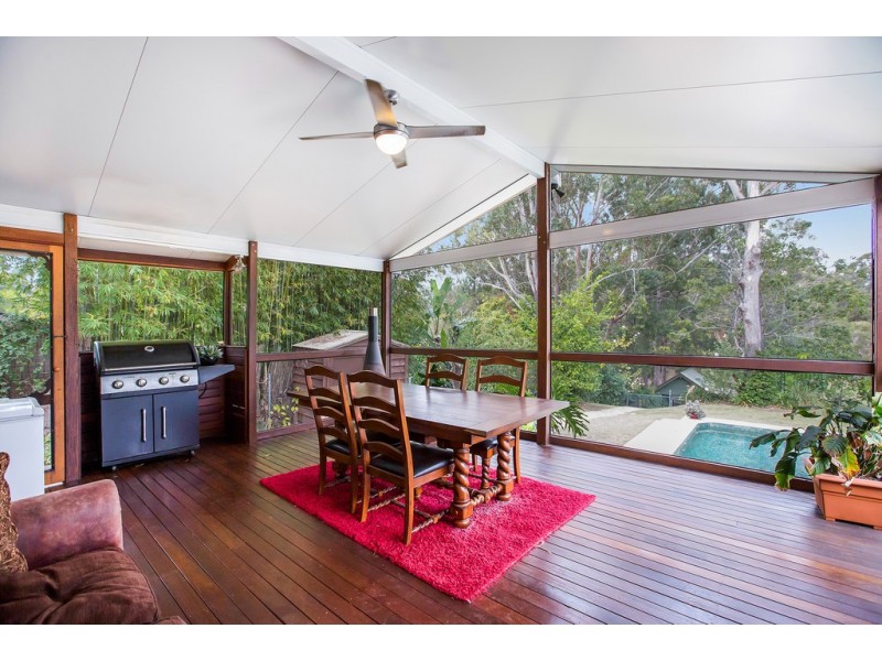 37 Hillview Parade, Ashmore QLD 4214